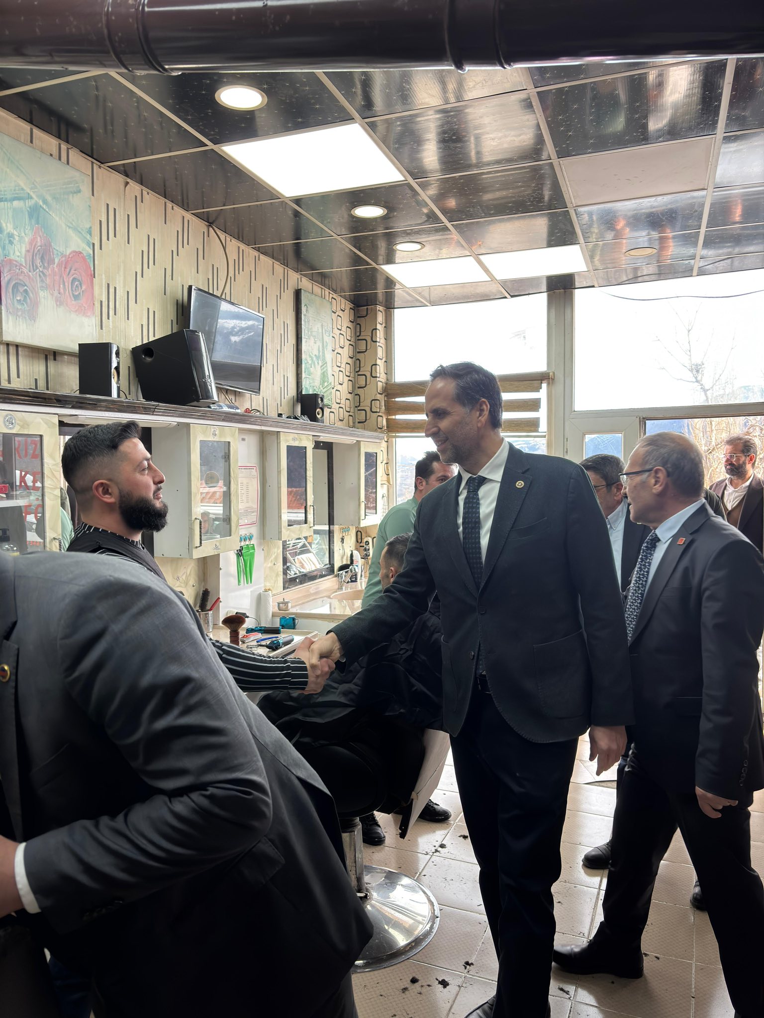 CHP Ardahan Milletvekili Özgür Erdem İncesu ve CHP Ardahan İl Başkanı Yunus Dündar, Posof’u ziyaret etti.